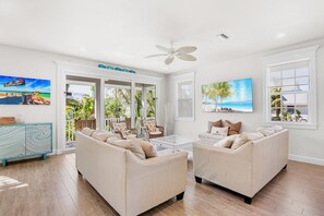 Smart TV, tenis de mesa y oficina 