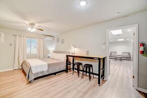 4 chambres, bureau, lit parapluie, Wi-Fi gratuit