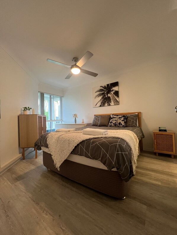 2 Schlafzimmer, Bettwäsche