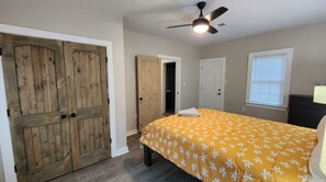 3 bedrooms, WiFi, bed sheets