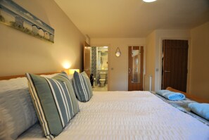 3 Schlafzimmer, Bügeleisen/Bügelbrett, kostenloses WLAN, Bettwäsche