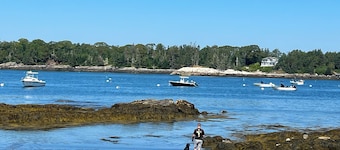 Welcome to Owl House - Your Coastal Retreat in East Boothbay!