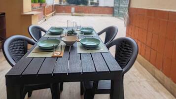 Ristorazione all'aperto