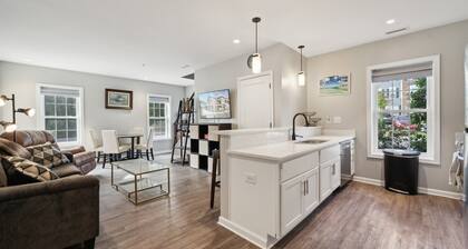 Midlothian 3 Bedroom getaway for up to 8 guests!