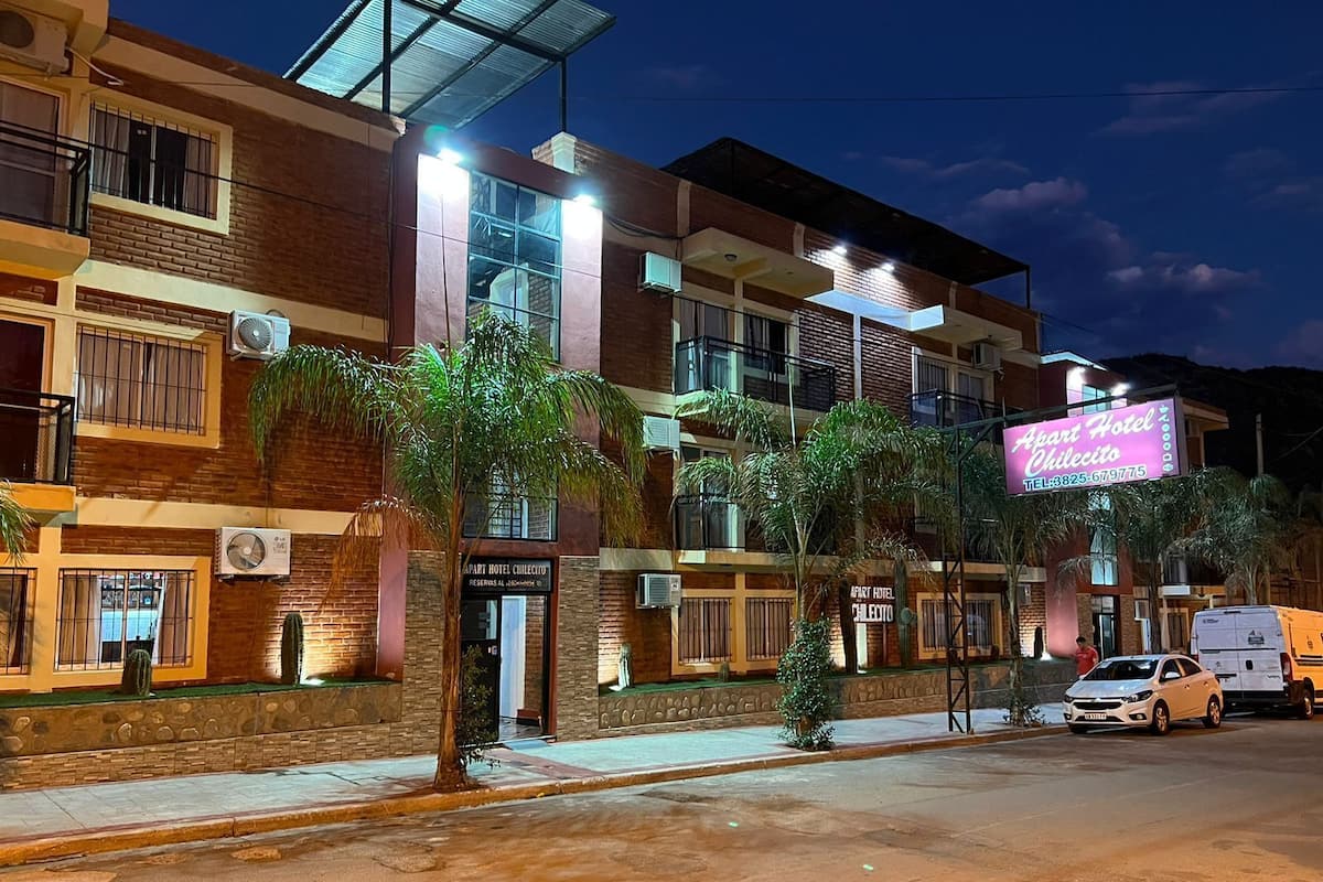 Classic Room, Balcony, Mountain View | Desk, free WiFi