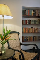 Ropa de cama de alta calidad, cubrecamas y colchones con efecto memoria