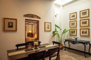 Deluxe House, 2 Bedrooms, Non Smoking | Dining room - Writer's Lodge By Ishq (Galle)