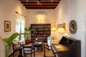 Hus – deluxe, 2 soverom, ikke-røyk | Oppholdsrom