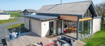 Wild Chive Lodge, Brada Quarry