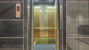 Elevator
