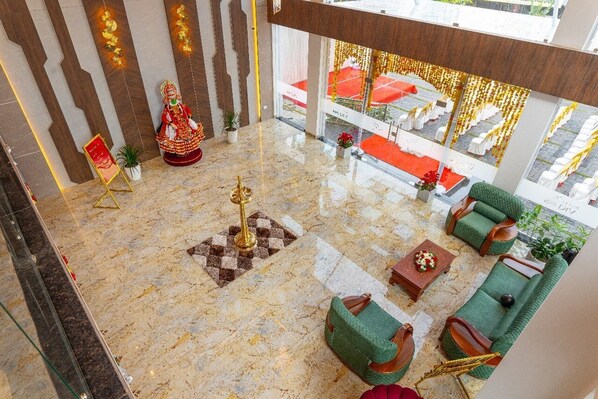 Reception - Hotel VKJ Inn (Aluva)