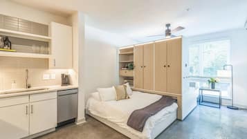 Studio, 1 Queen Bed, Non Smoking | 2 bedrooms, iron/ironing board, free WiFi