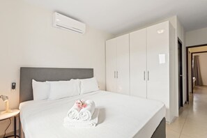 3 dormitorios, tabla de planchar con plancha, wifi y ropa de cama