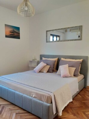 3 habitaciones, tabla de planchar con plancha y wifi 