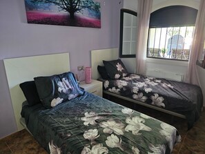 2 bedrooms, WiFi, bed sheets