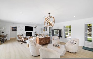 Maison, fumeur | 3 chambres, bureau