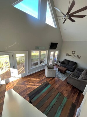 Smart TV, tavolo da calcetto