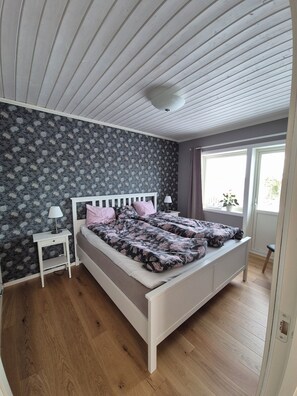 4 Schlafzimmer, Bügeleisen/Bügelbrett, kostenloses WLAN