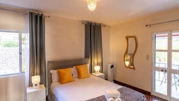 2 chambres, fer et planche Ă repasser, accĂšs Internet, draps fournis