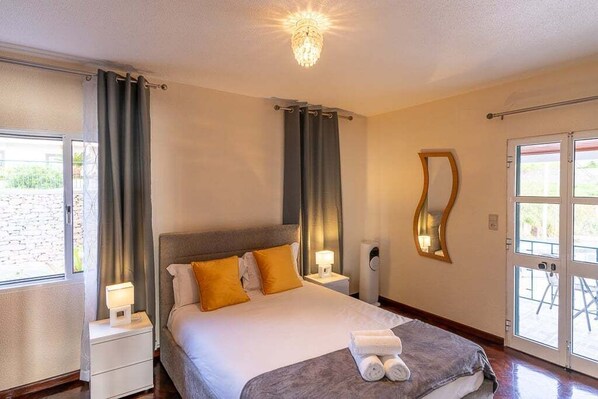 2 Schlafzimmer, Bügeleisen/Bügelbrett, Internetzugang, Bettwäsche