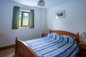 Maison | 4 chambres, fer et planche à repasser, Wi-Fi gratuit, draps fournis