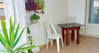 The sculptor's retreat