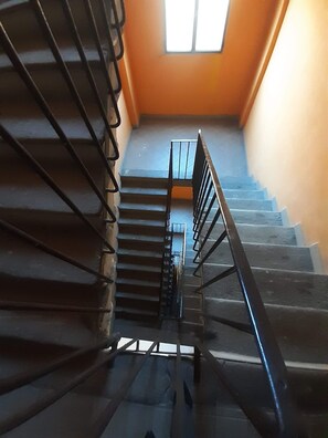 Interior - Sunday's Studio Flat (Milan)