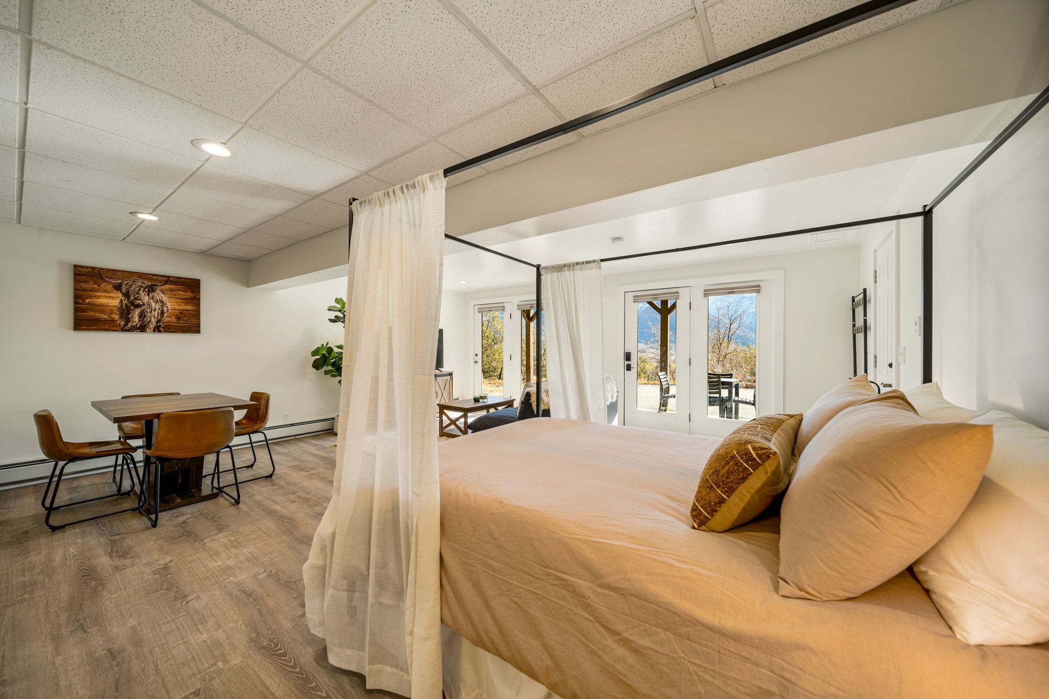 1 bedroom, iron/ironing board, travel crib, WiFi