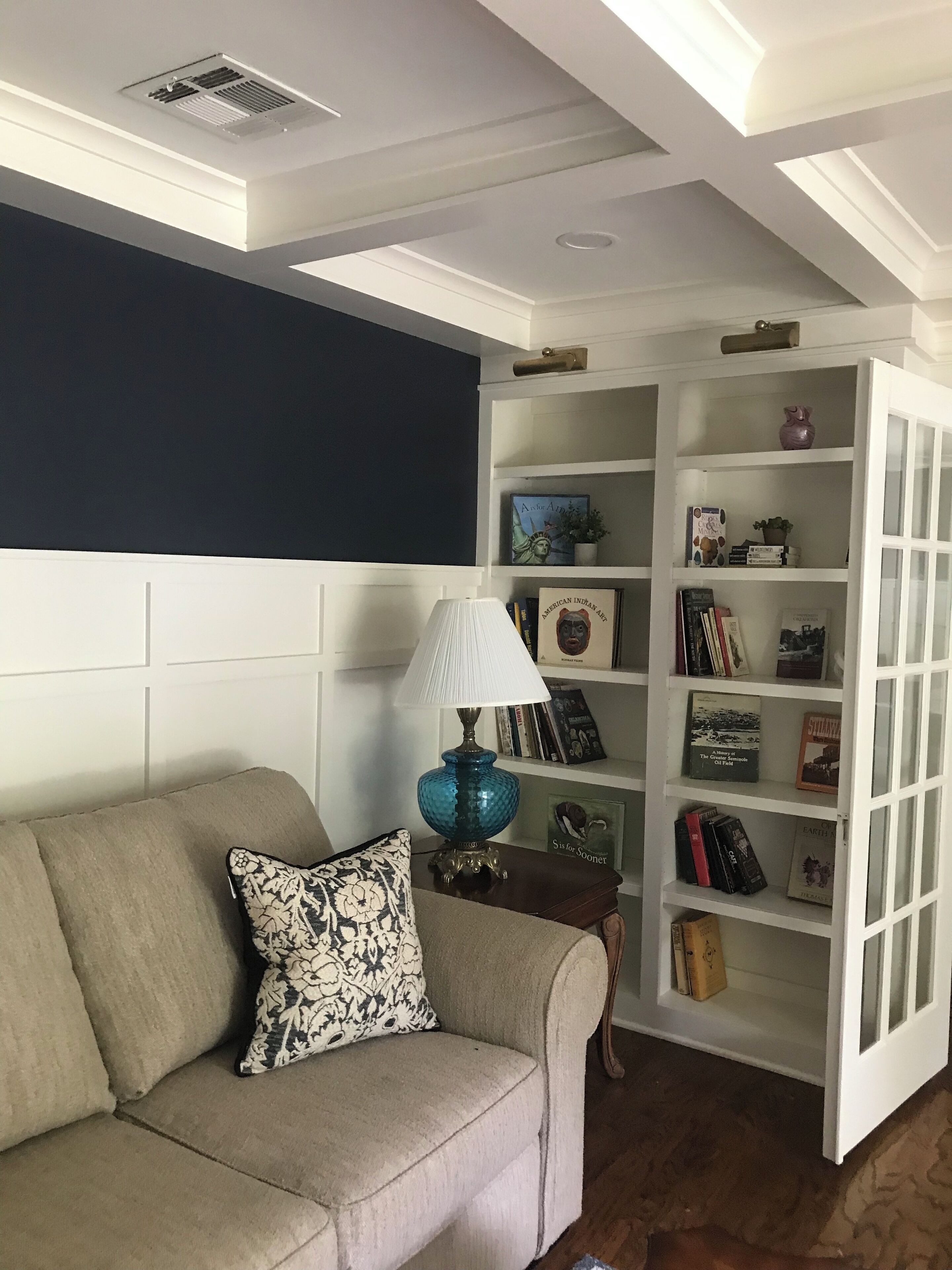 Smart-TV, peis, bøker og PC-skjermer