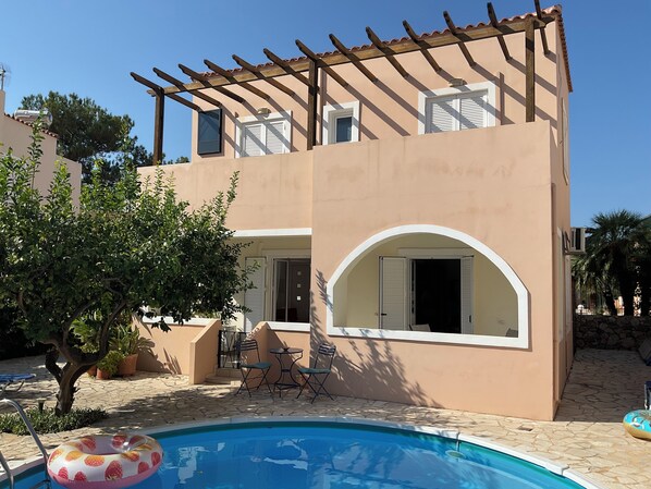Piscina a l'aire lliure