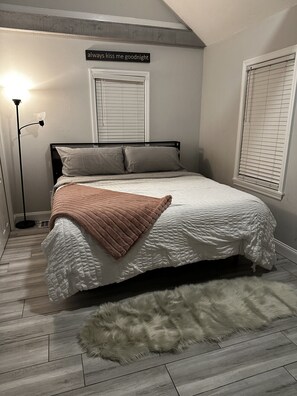 3 chambres, bureau, fer et planche à repasser, Wi-Fi gratuit