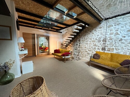  Belle maison 5 étoiles, piscine intérieur, filet de catamaran, terrasse
