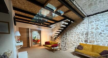 Belle maison 5 étoiles, piscine intérieur, filet de catamaran, terrasse