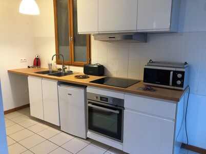 Very well located town house near Rouen 