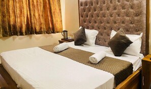 Deluxe Double Room, City View