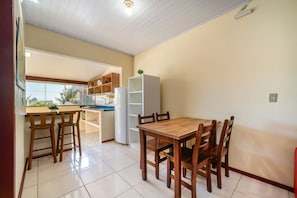 Apartment | Dining