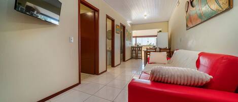 Apartment | Living area | TV