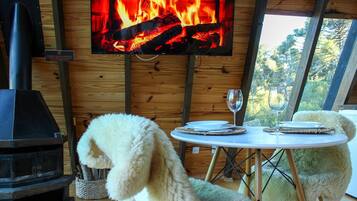 Chalet | Dining