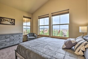 3 habitaciones, tabla de planchar con plancha y wifi gratis 
