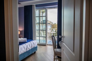 Deluxe Room, Lake View | View from room