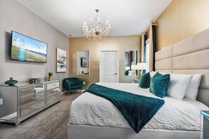 7 bedrooms, travel cot, WiFi, bed sheets