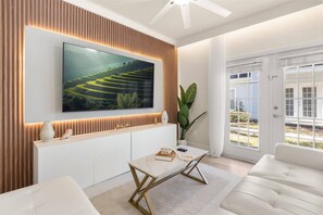 Fernseher
