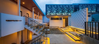 โรงแรม Elge และวิลล่า Sarangan