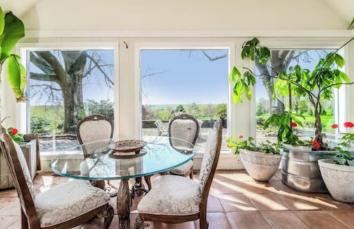 Spacious 7-bedroom house Stonington with amazing views.  
