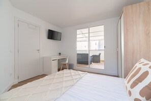 3 chambres, fer et planche à repasser, Wi-Fi gratuit, draps fournis