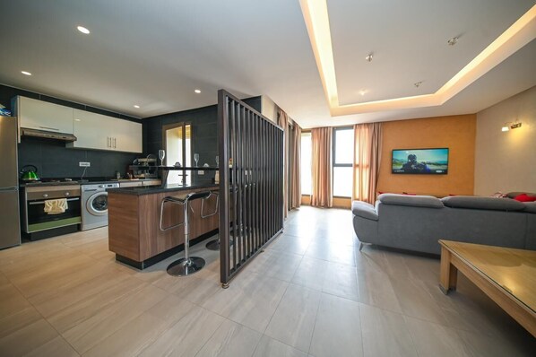 Interior - sea / golf view apartment in Taghazout, 5 mins walk to the beach (Taghazout)