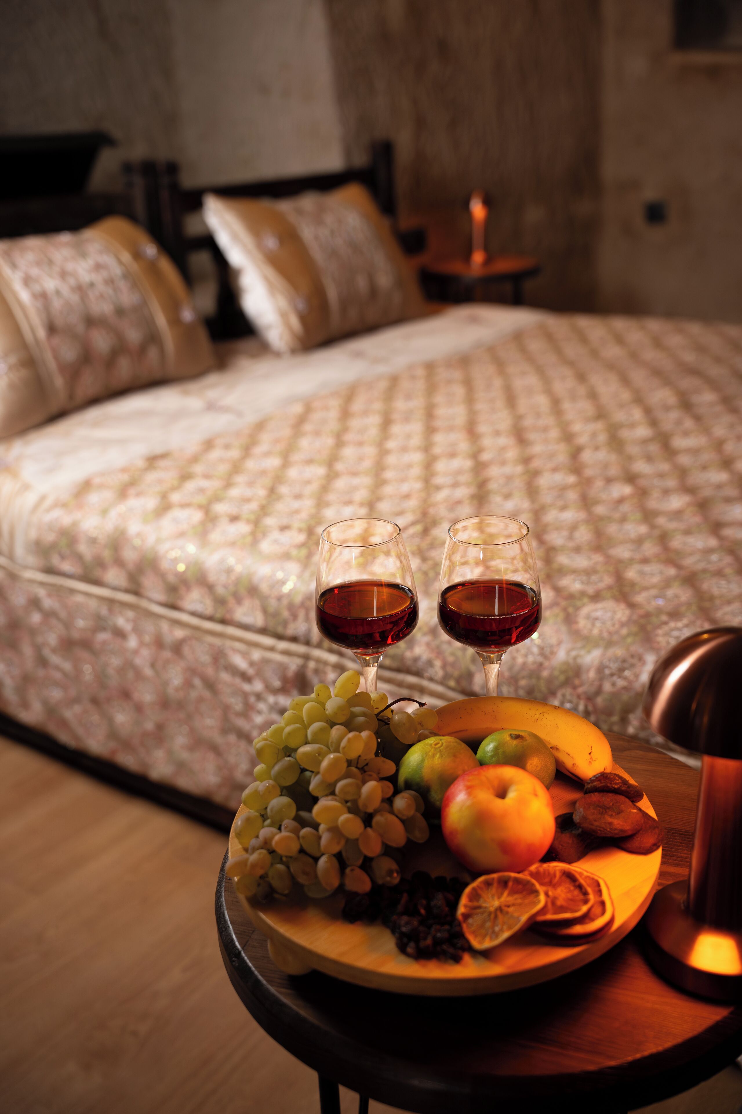 Suite – grand, ikke-røyk, privat bad | Lydisolert, wi-fi (inkludert) og sengetøy