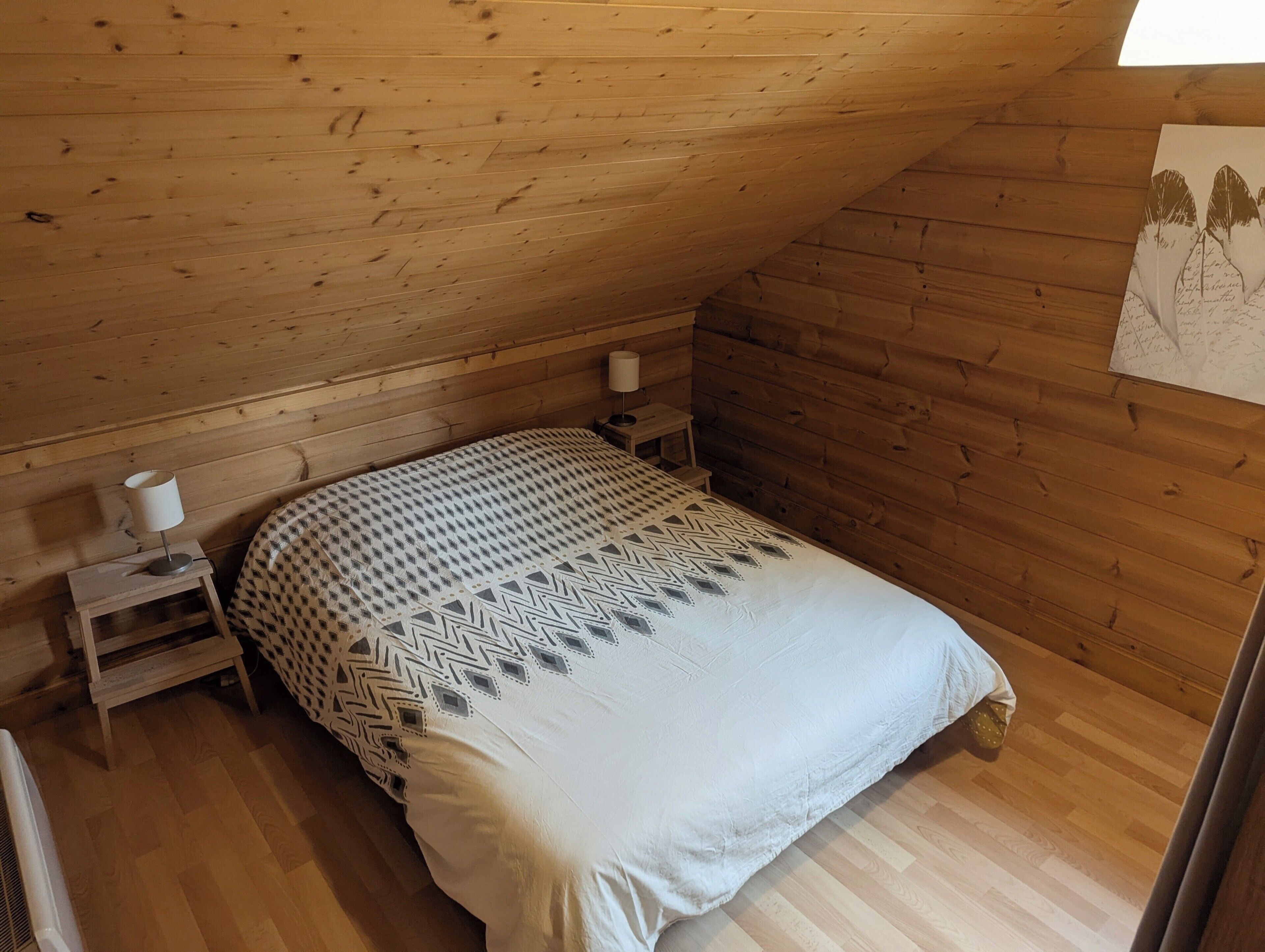 3 slaapkamers, reisbedje, wifi, beddengoed