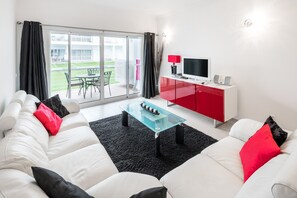 Apartment, 2 Bedrooms, Pool Access, Sea View | Living room - Fuseta Formosa Village (Olhao)