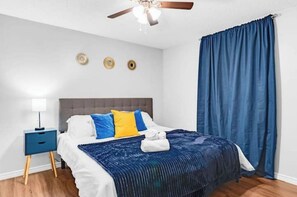 2 soverom, strykejern/-brett, wi-fi og sengetøy